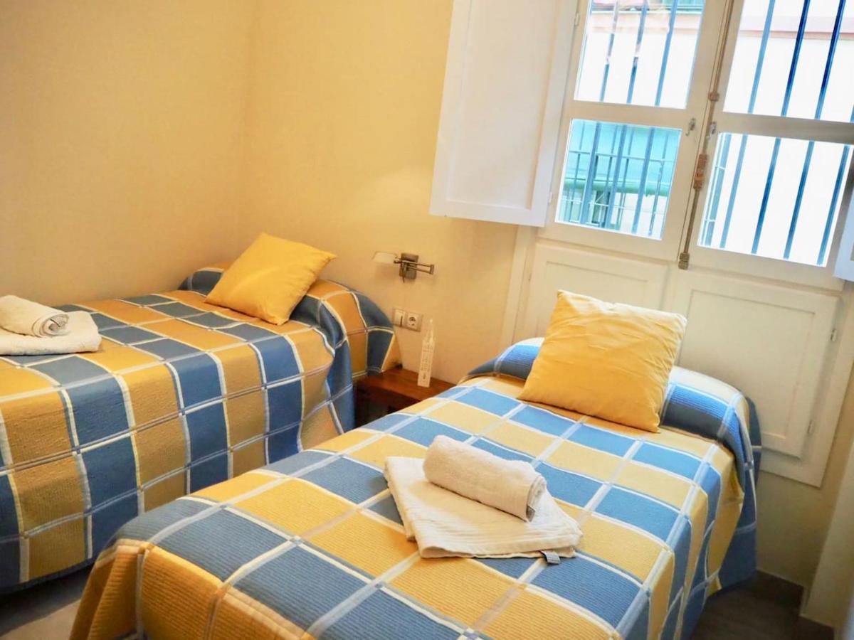 Apartamento Con Encanto En El Barrio De Santa Cruz セビリア エクステリア 写真